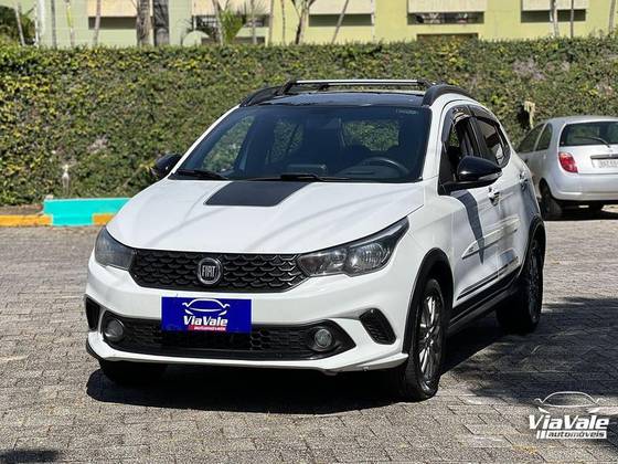 FIAT ARGO 1.3 FIREFLY FLEX TREKKING MANUAL