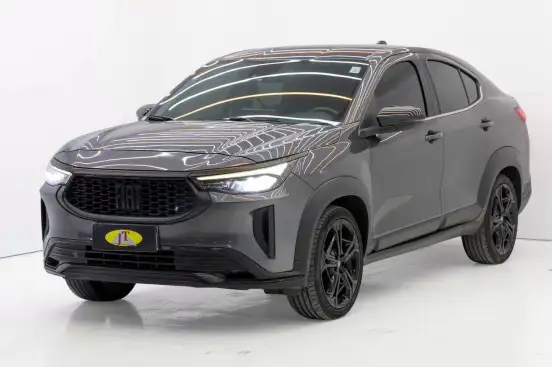 FIAT-FASTBACK-2022