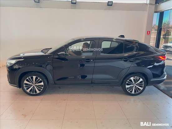 FIAT-FASTBACK-2024