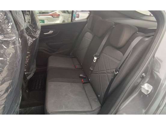 FIAT-FASTBACK-2025