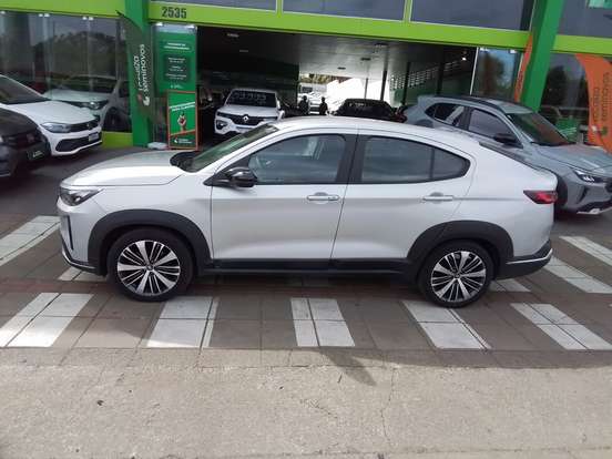 FIAT-FASTBACK-1.0 TURBO 200 HYBRID AUDACE CVT FIAT-FASTBACK-2025