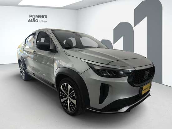 FIAT-FASTBACK-2025