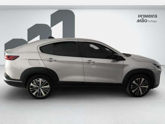 FIAT-FASTBACK-2025