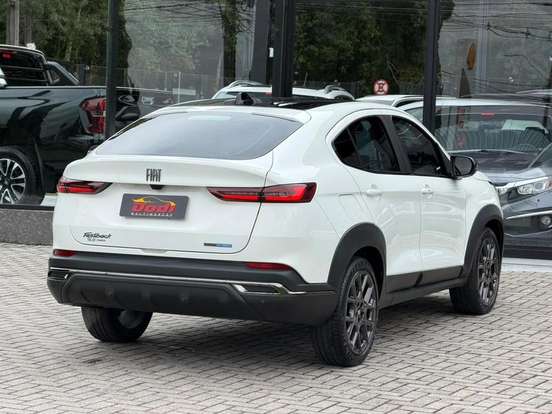 FIAT-FASTBACK-1.0 TURBO 200 HYBRID IMPETUS CVT FIAT-FASTBACK-2025
