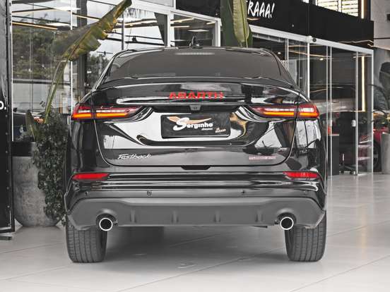 FIAT-FASTBACK-2025