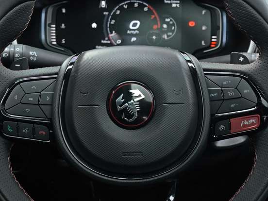 FIAT-FASTBACK-2025