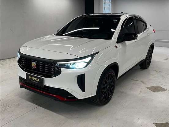 FIAT-FASTBACK-1.3 TURBO 270 FLEX ABARTH AT6 FIAT-FASTBACK-2024