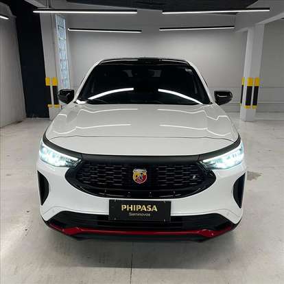 FIAT-FASTBACK-2024