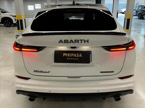 FIAT-FASTBACK-1.3 TURBO 270 FLEX ABARTH AT6 FIAT-FASTBACK-2024