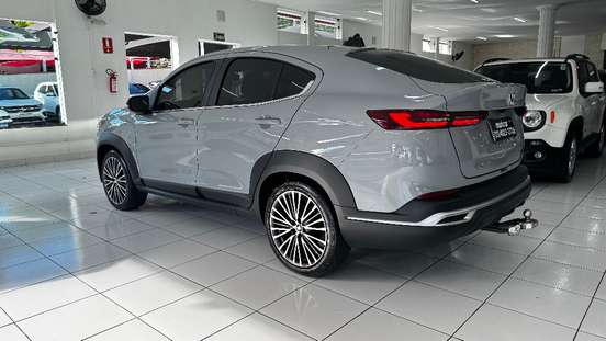 FIAT-FASTBACK-2024