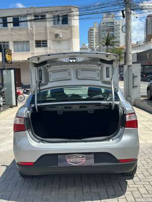 FIAT-GRAND SIENA-2012