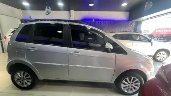 FIAT-IDEA-1.4 MPI ATTRACTIVE 8V FLEX 4P MANUAL FIAT-IDEA-2011