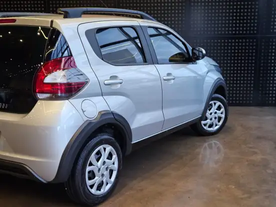 FIAT-MOBI-2016