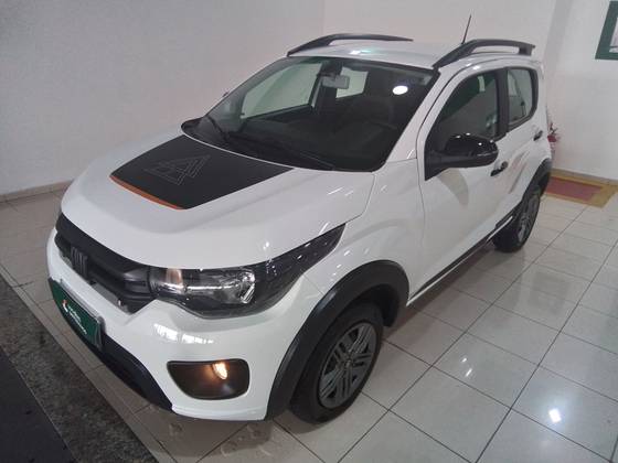 FIAT MOBI 1.0 FIREFLY FLEX TREKKING MANUAL