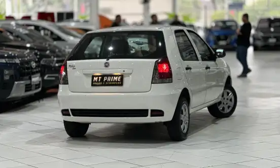 FIAT-PALIO-2016