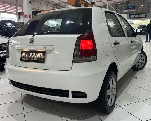 FIAT-PALIO-2016