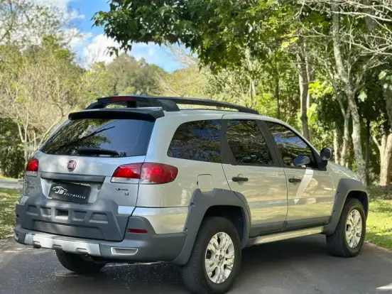 FIAT-PALIO-1.8 MPI ADVENTURE WEEKEND 16V FLEX 4P AUTOMATIZADO FIAT-PALIO-2010