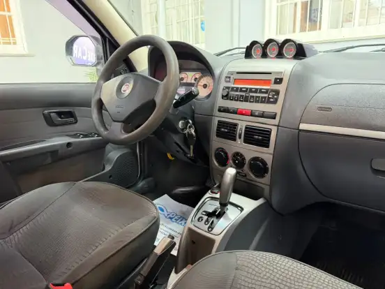 FIAT-PALIO-2011