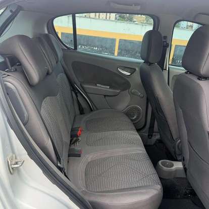 FIAT-PALIO-2015
