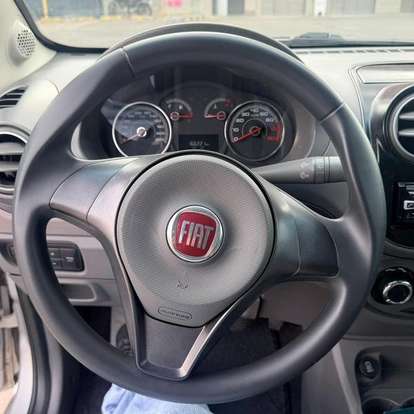 FIAT-PALIO-2015