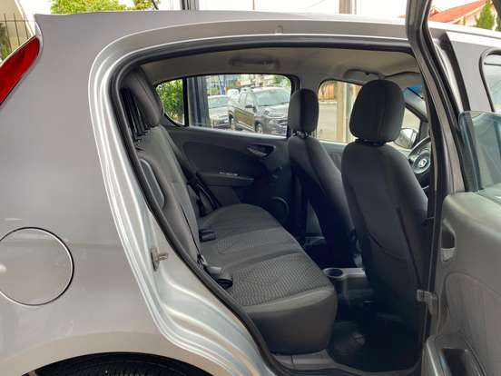 FIAT-PALIO-1.4 MPI ATTRACTIVE 8V FLEX 4P MANUAL FIAT-PALIO-2014