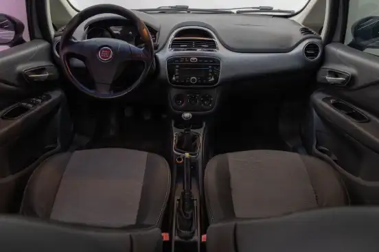 FIAT-PUNTO-2012