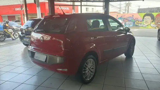 FIAT-PUNTO-2012