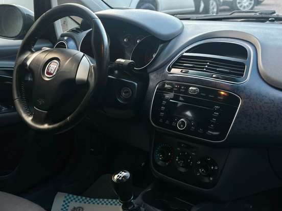 FIAT-PUNTO-2013