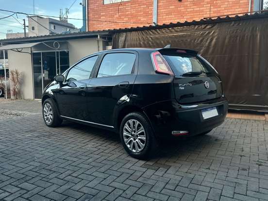 FIAT-PUNTO-1.4 ATTRACTIVE 8V FLEX 4P MANUAL FIAT-PUNTO-2013