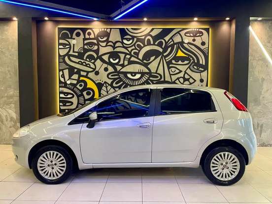 FIAT-PUNTO-1.4 ATTRACTIVE 8V FLEX 4P MANUAL FIAT-PUNTO-2012
