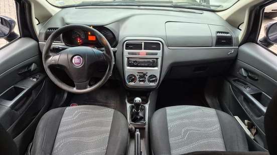 FIAT-PUNTO-1.4 ATTRACTIVE 8V FLEX 4P MANUAL FIAT-PUNTO-2010