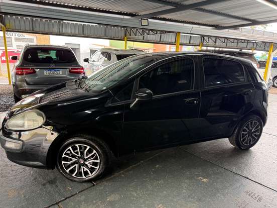 FIAT-PUNTO-2012