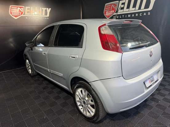 FIAT-PUNTO-1.6 ESSENCE 16V FLEX 4P AUTOMATIZADO FIAT-PUNTO-2010