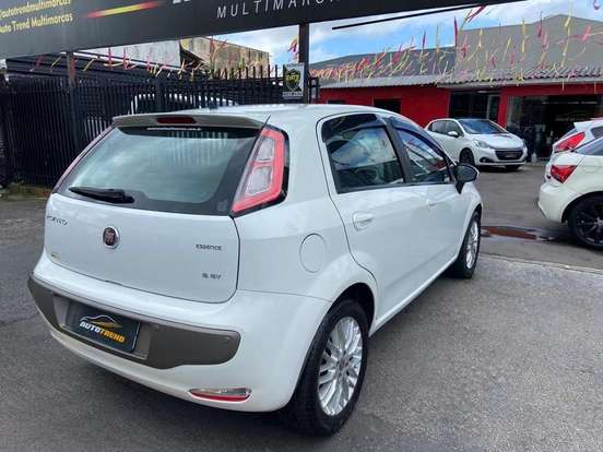 FIAT-PUNTO-1.6 ESSENCE 16V FLEX 4P AUTOMATIZADO FIAT-PUNTO-2014