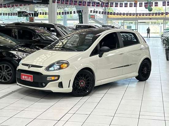 FIAT-PUNTO-1.8 BLACKMOTION 16V FLEX 4P AUTOMATIZADO FIAT-PUNTO-2016