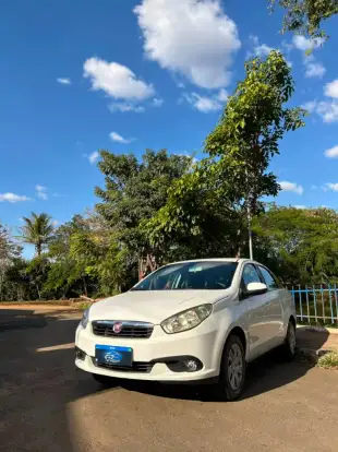 FIAT-SIENA-2014