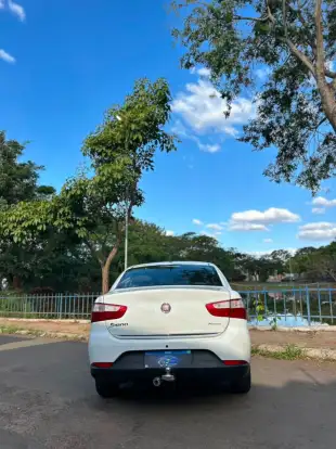 FIAT-SIENA-2014