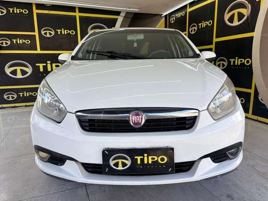 FIAT-SIENA-2015
