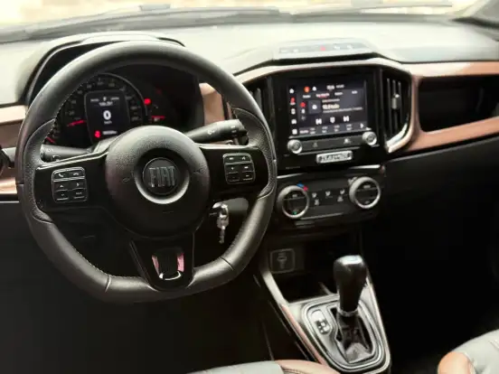 FIAT-STRADA-2023
