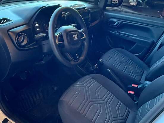 FIAT-STRADA-1.3 FIREFLY FLEX FREEDOM CS MANUAL FIAT-STRADA-2025