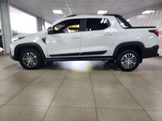 FIAT-STRADA-2023