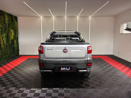 FIAT-STRADA-2014