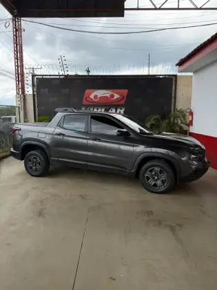 FIAT TORO 1.3 TURBO 270 FLEX ENDURANCE AT6