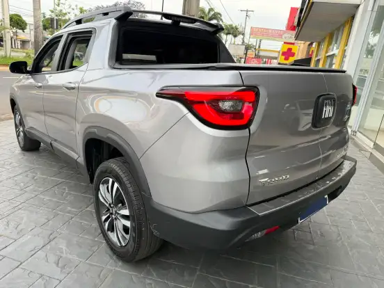 FIAT-TORO-1.3 TURBO 270 FLEX FREEDOM AT6 FIAT-TORO-2023