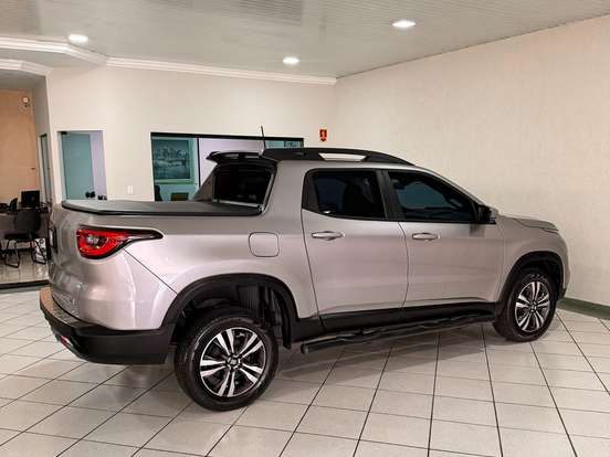 FIAT-TORO-1.3 TURBO 270 FLEX FREEDOM AT6 FIAT-TORO-2023