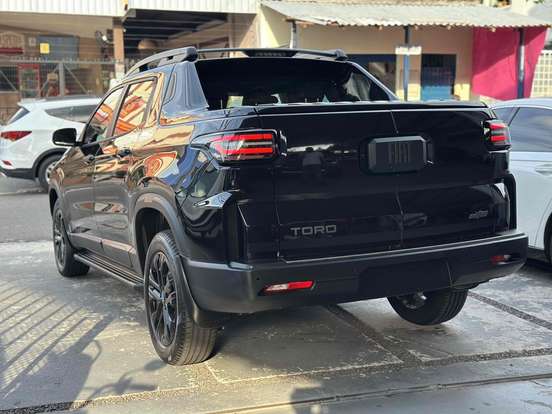 FIAT-TORO-2025