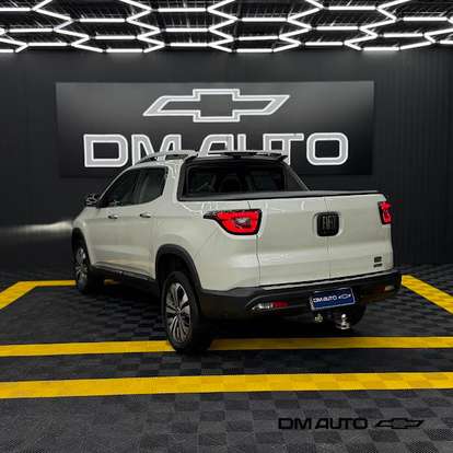 FIAT-TORO-2023