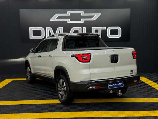 FIAT-TORO-1.3 TURBO 270 FLEX VOLCANO AT6 FIAT-TORO-2023
