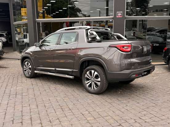 FIAT-TORO-1.3 TURBO 270 FLEX VOLCANO AT6 FIAT-TORO-2021