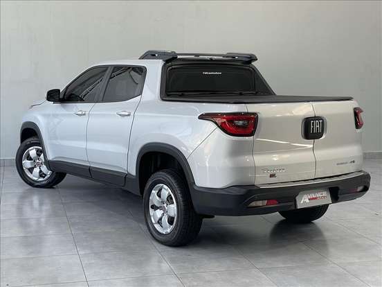 FIAT-TORO-1.8 16V EVO FLEX FREEDOM AT6 FIAT-TORO-2016